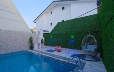 Villa Mad